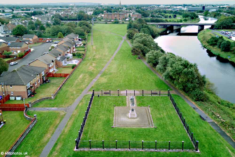 Robert Burns Statue, Town Moor, Irvine, aerial photograph